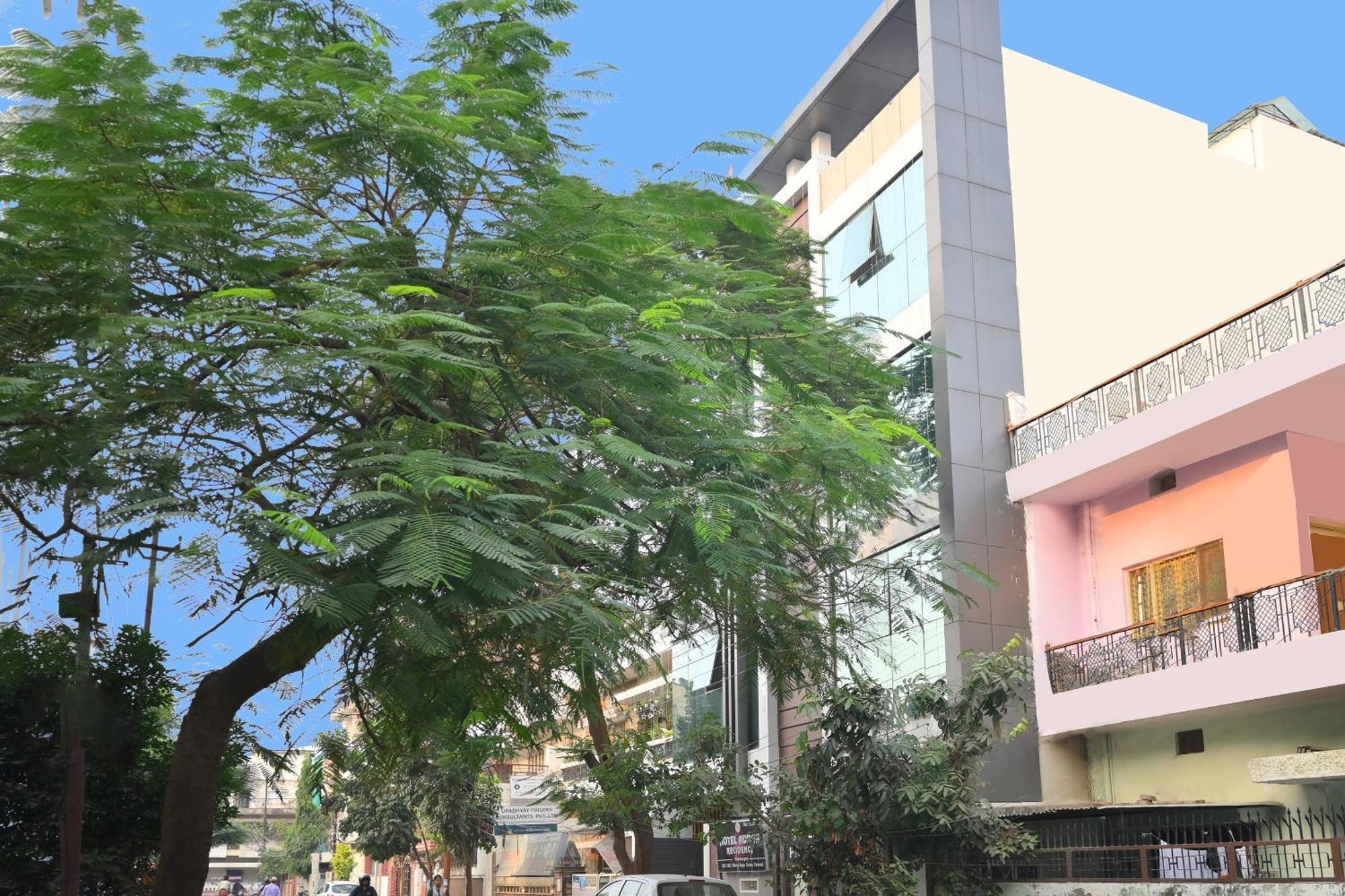 ורנאסי Townhouse Oak Hotel Ar Ganges Premium מראה חיצוני תמונה